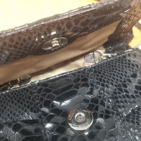 Blingy Black Wristlet - Picture 6 of 12